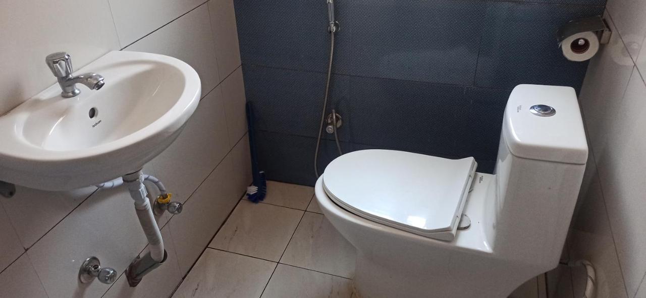 Hotel Royal Chautari, Butwal Eksteriør billede