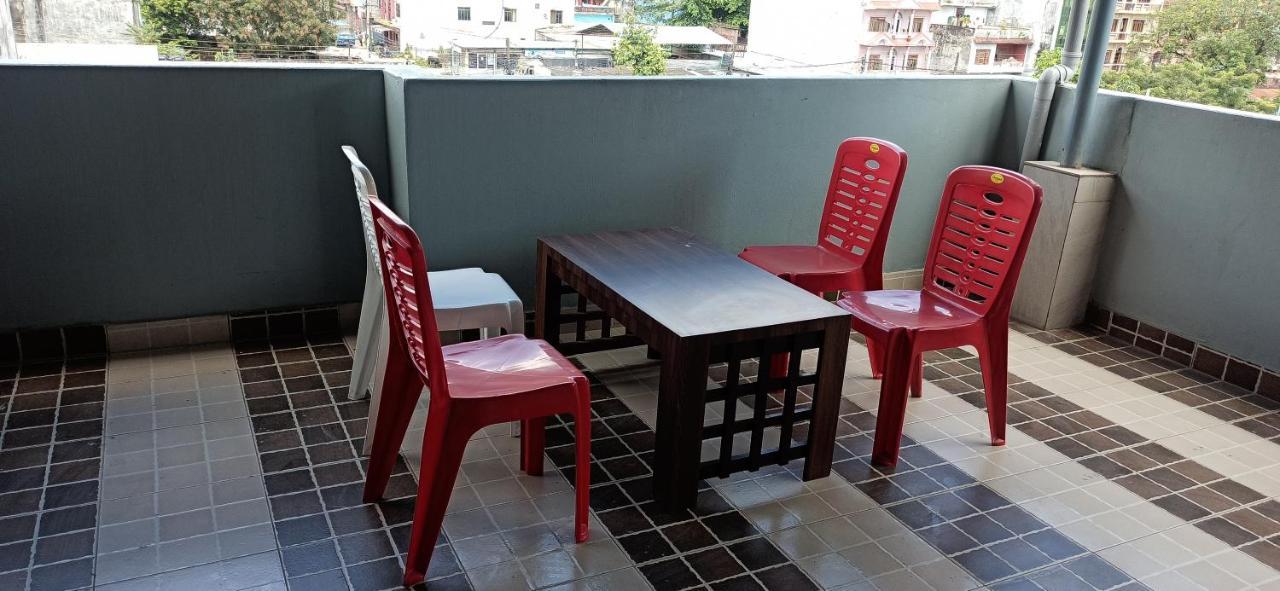Hotel Royal Chautari, Butwal Eksteriør billede