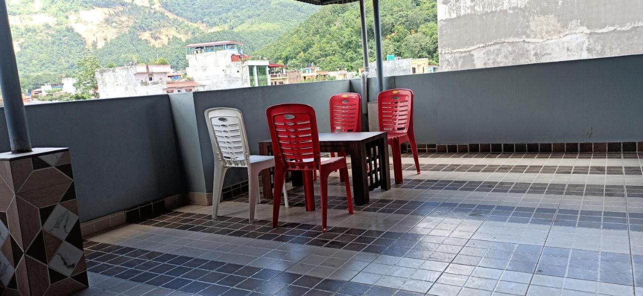 Hotel Royal Chautari, Butwal Eksteriør billede